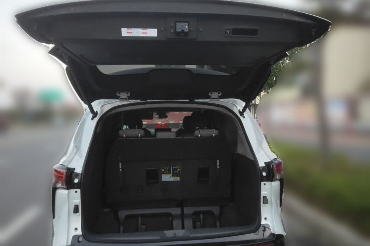 Used Toyota Sienna 2021 2.5L Hybrid Luxury Edition