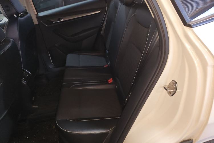 Used Skoda Karoq 2019 TSI280 SmartDrive Luxury Edition China V Standard Left Rear Seat