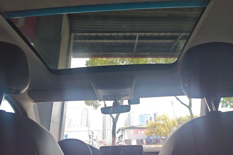 Used Volkswagen Tiguan L 2022 330TSI Automatic Two-Wheel Drive R-Line Enhanced Edition