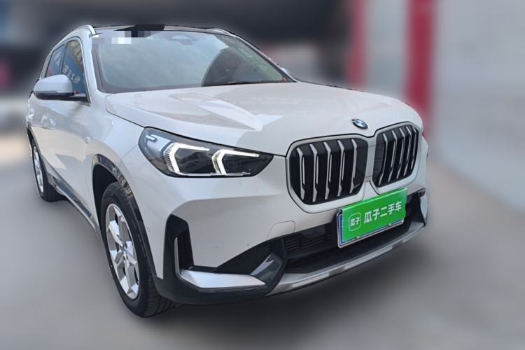 Used BMW X1 2023 sDrive20Li X Design Package Front Right 45 Deg