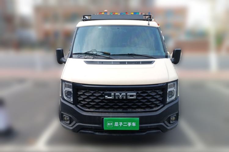 Used JMC Fushun 2023 2.0T Manual Short-Wheelbase Low-Roof Commercial Multi-Purpose Passenger Vehicle 6 Seats with Dual-Opening Tailgate
