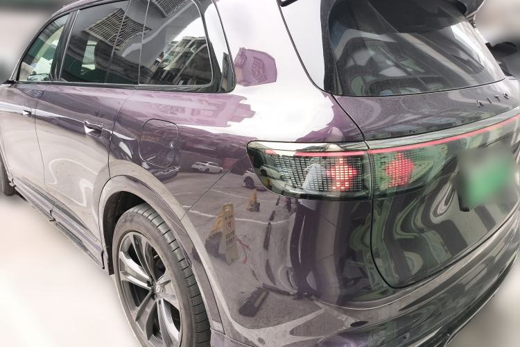 Used Hima AITO M8 2025 Extended-Range Max+ Version 53.4 kWh 5-Seater Edition
