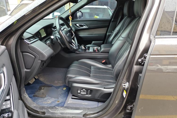 Used Land Rover Range Velar 2022 250 PS Sparkling Heritage Edition Left Front Seat