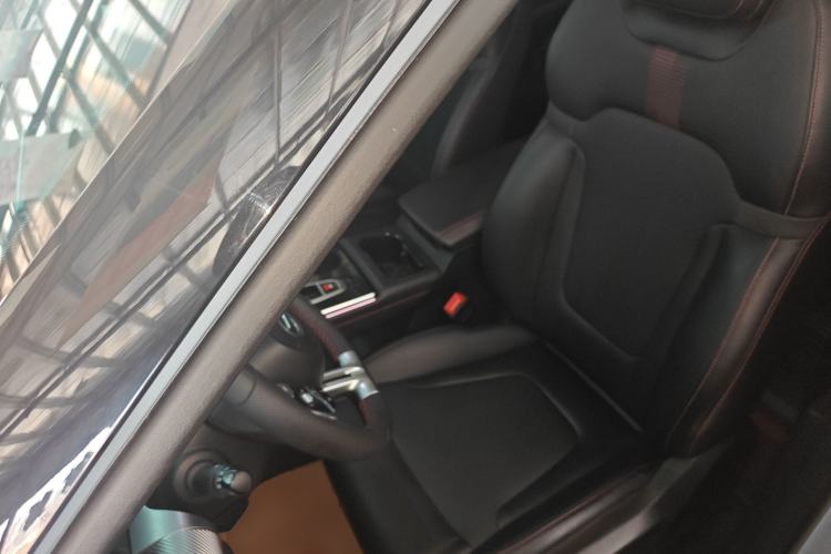 Used GAC Trumpchi EMKOO 2022 1.5T Supernova Pro Edition Left Front Seat