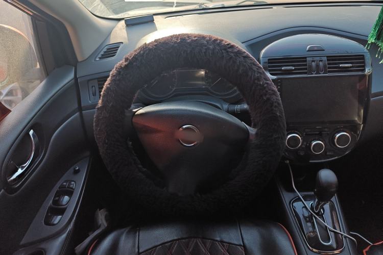 Used Nissan Tiida 2011 1.6L CVT Comfort Model