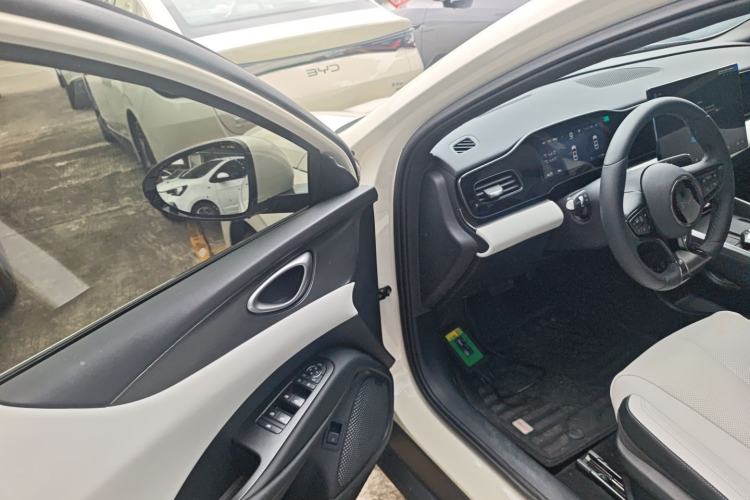 Used BYD Seal 06 New Energy 2025 EV 545KM Flagship Edition Interior 3