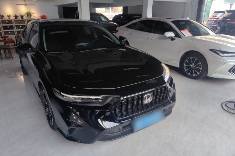 Used Honda Inspire 2023 260TURBO Deluxe Edition Front Right 45 Deg