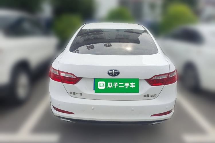 Used Bestune B70 2014 2.0L automatic luxury version Rear