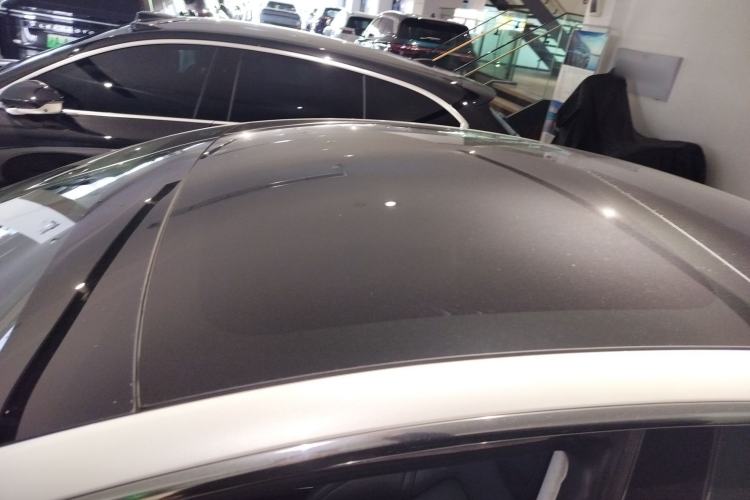 Used Tesla Model 3 2019 Long-Range Rear-Wheel-Drive Version
