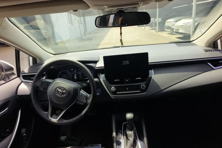 Used Toyota Levin 2023 Dual-Motor 2.0L Luxury Edition Center Console