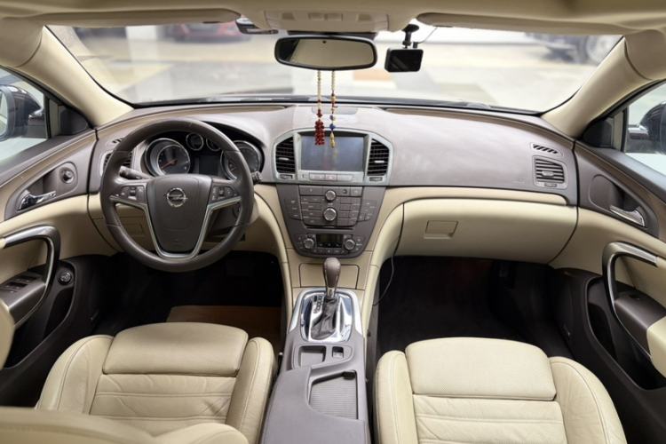 Used Opel Insignia 2013 2.0T Two-Wheel-Drive Luxury Version
