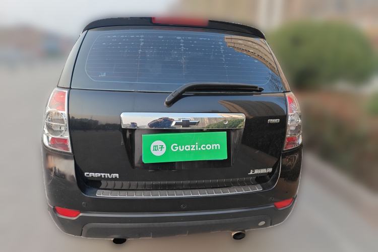 Used Chevrolet Captiva 2012 2.4L 4x4 Flagship Edition 7 Seats