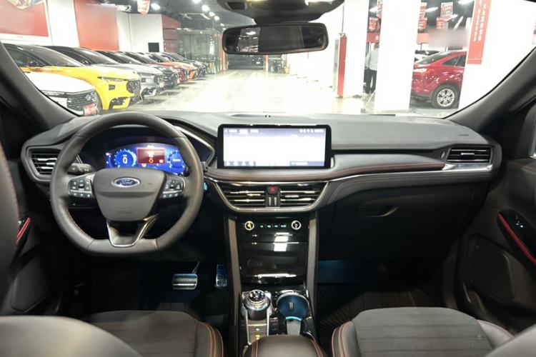 Used Ford Escape 2024 EcoBoost 245 Four-Wheel Drive ST-Line Pro Trim