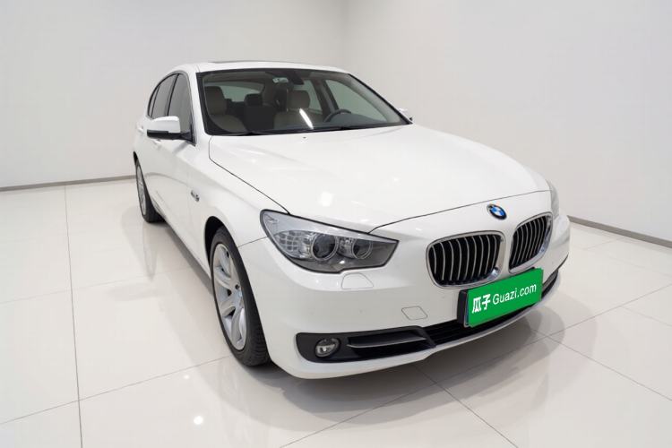 Used BMW 5 Series GT 2017 528i Leading Model
