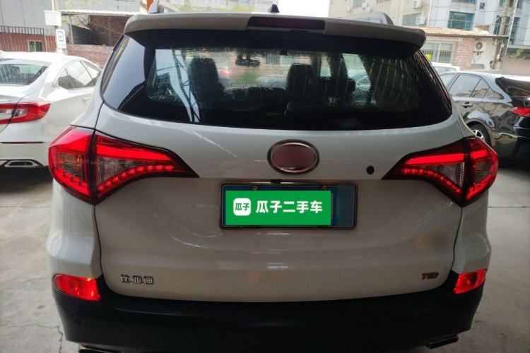 Used BYD Song 2016 GaiShi Edition 1.5TID Automatic Elite Model
