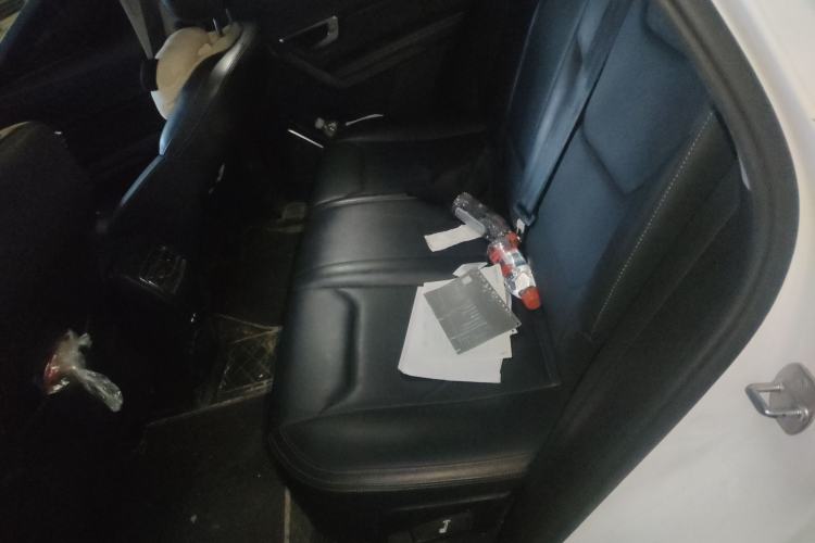 Used BYD Song 2021 Classic Edition 1.5T Automatic Elite Model Left Rear Seat