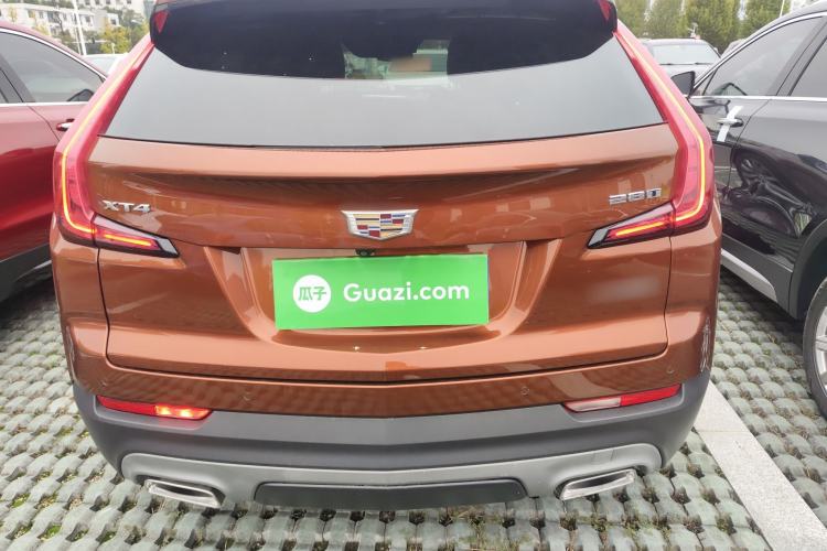 Used Cadillac XT4 2018 28T Two-Wheel Drive Leading Version
