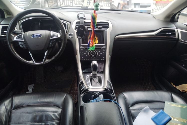 Used Ford Mondeo 2013 2.0L GTDi240 Flagship Edition Center Console