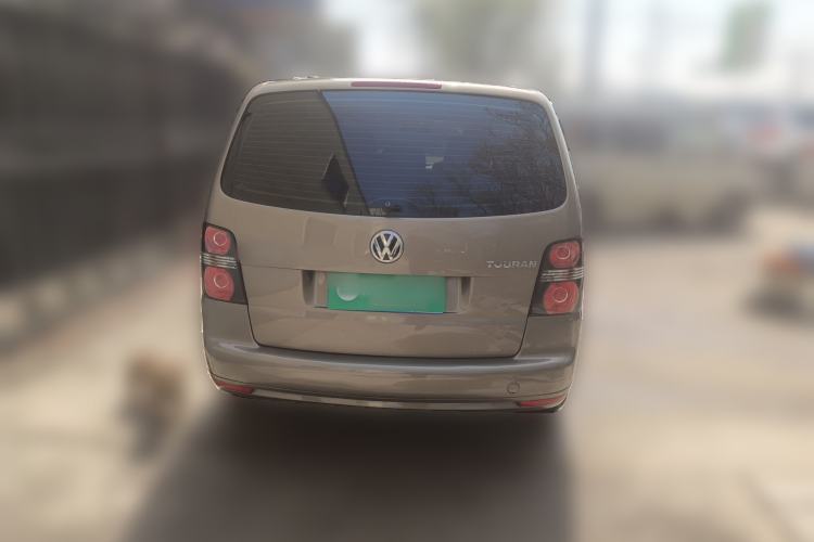 Used Volkswagen Touran  Rear