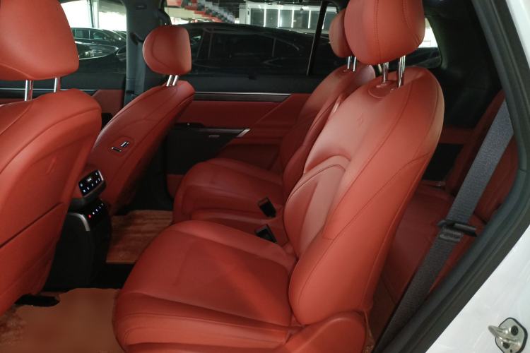 Used Dongfeng eπ eπ008 2024 210Max Range-Extended Version 6 Seats