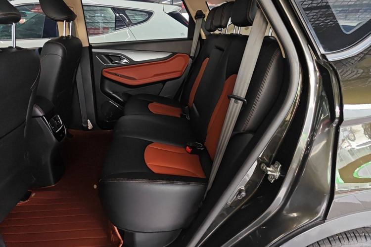 Used Baojun 560 2015 1.8L Manual Elite Edition
