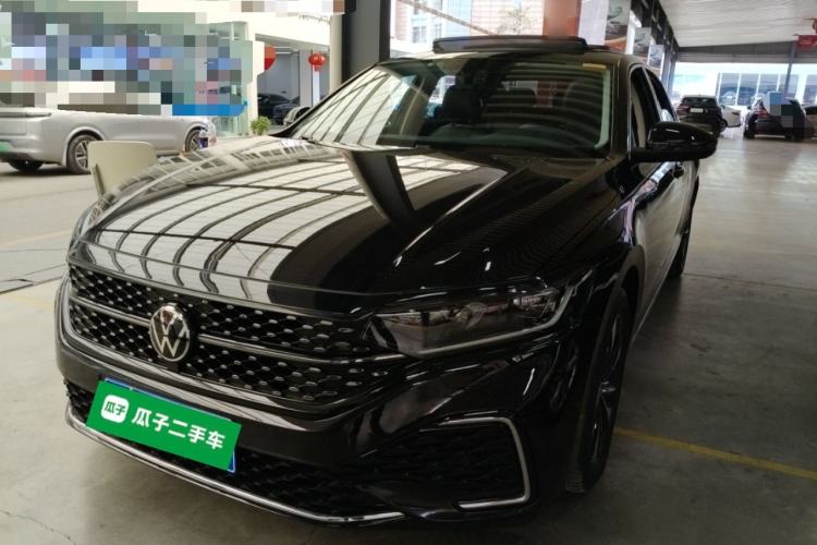 Used Volkswagen Passat 2023 330TSI Starry Elite Edition