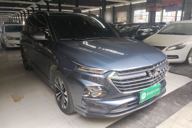 Used Wuling Victory 2020 1.5T CVT Flagship Edition Front Right 45 Deg