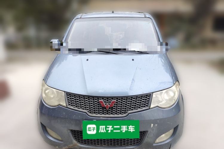 Used Wuling Hongguang 2013 1.5L Standard Version
