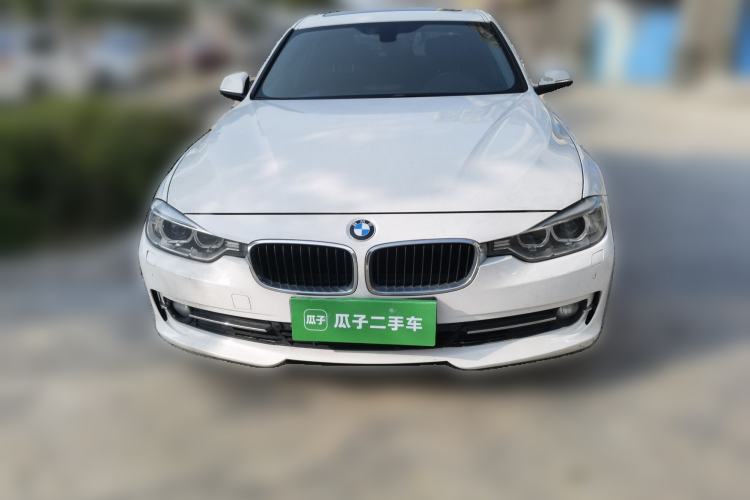 Used BMW 3 Series 2015 316Li Fashion Model

