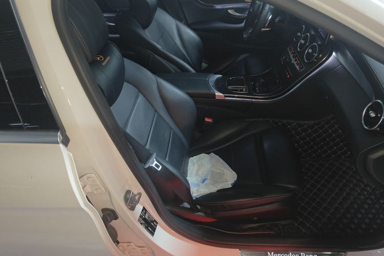 Used Mercedes-Benz C-Class 2020 C 260 L Sport Edition Right Front Seat