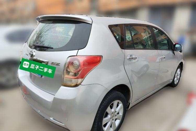 Used Toyota Verso 2011 180G CVT Luxury Edition Rear Right 45 Deg