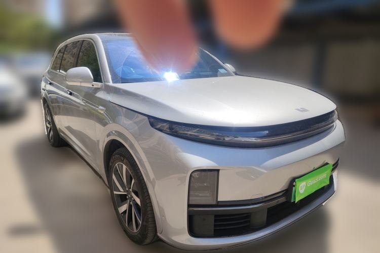 Used Li Auto L7 2023 Pro Model Front Right 45 Deg