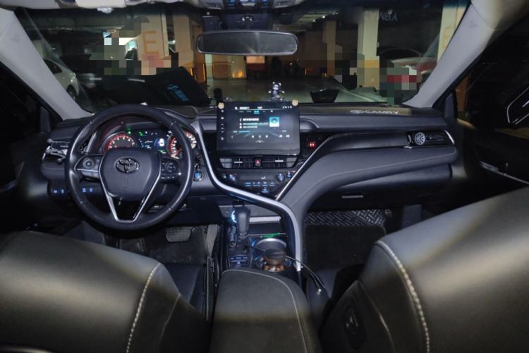 Used Toyota Camry 2023 2.0S Knight Edition