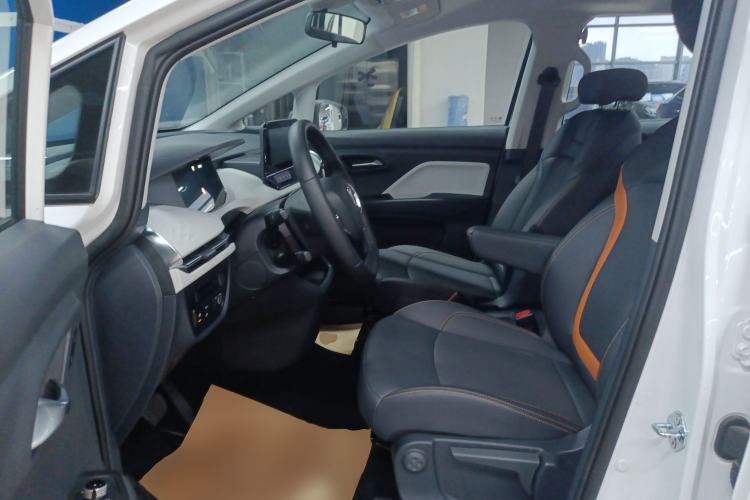 Used Bestune NAT 2023 PRO Comfort Travel Edition 419km