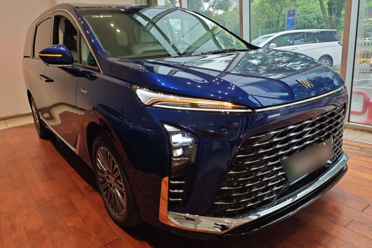 Used Buick GL8 New Energy 2024 Lu Zun Luxury Edition 6-Seater
