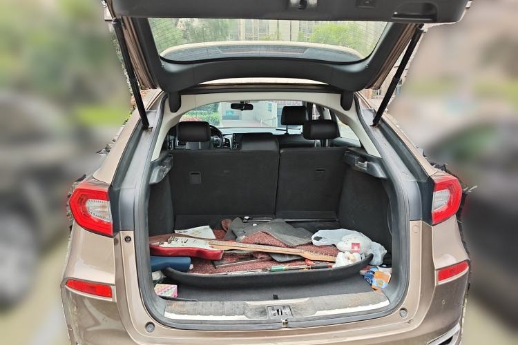 Used Honda Avancier 2017 240TURBO Two-Wheel Drive Comfort Version Trunk