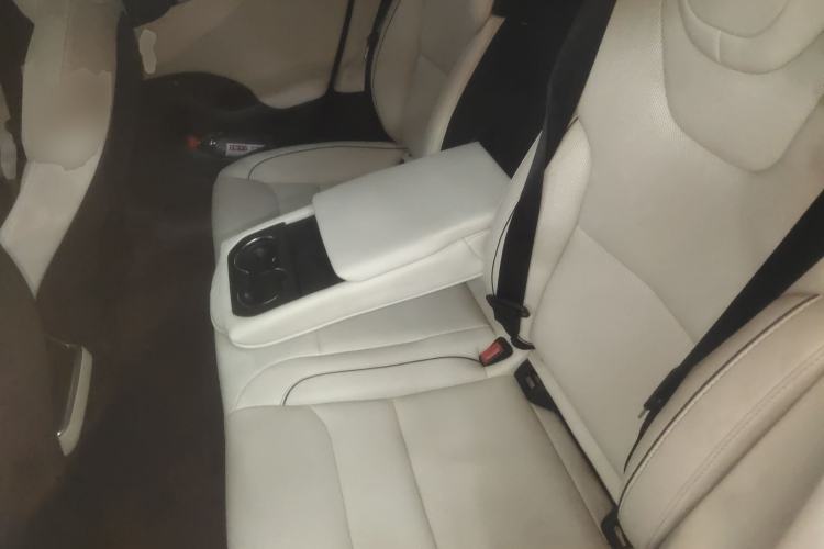 Used Tesla Model S 2023 Three-Motor All-Wheel-Drive Plaid Version
