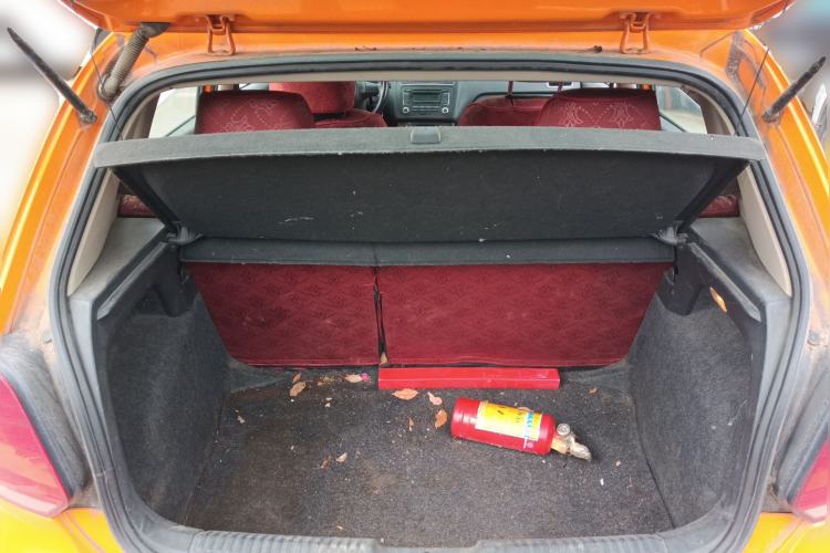 Used Volkswagen Polo 2012 1.6L Cross Polo Automatic Transmission Trunk