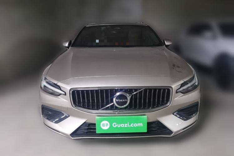 Used Volvo S60 2023 B4 Zhiyi Luxury Edition