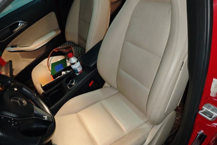 Used Mercedes-Benz GLA 2015 GLA 200 Fashion Model
