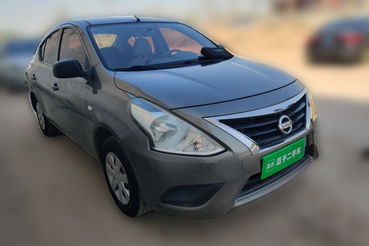 Used Nissan Sunny 2015 1.5XE Manual Comfort Edition Front Right 45 Deg