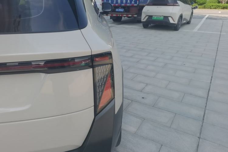 Used Dongfeng NAMMI 06 2025 471 Ultra