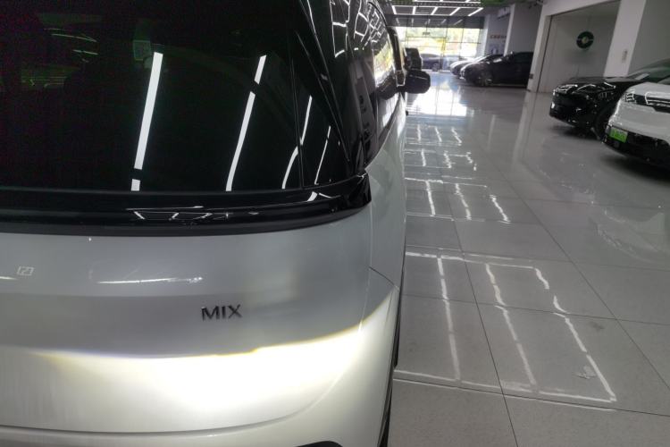 Used Zeekr MIX 2025 Intelligent Driving Version
