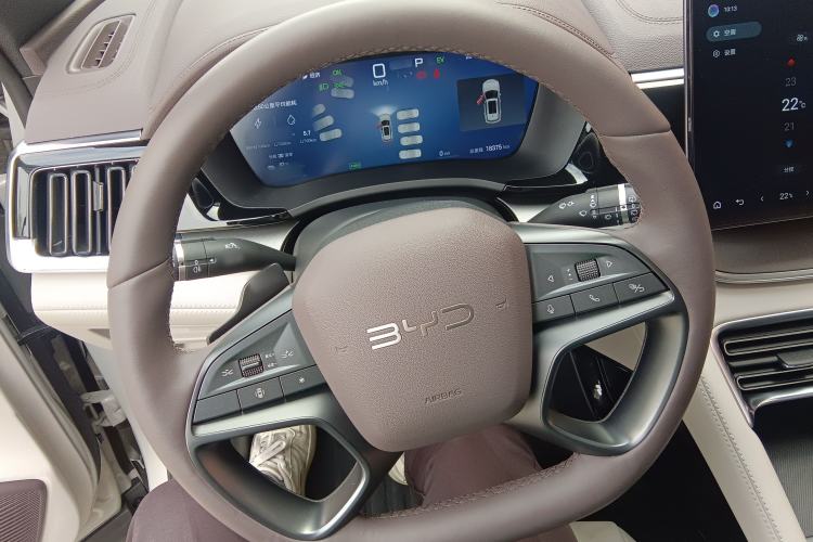 Used BYD Song PLUS New Energy 2025 DM-i Intelligent Driving 112KM Prestige Model
