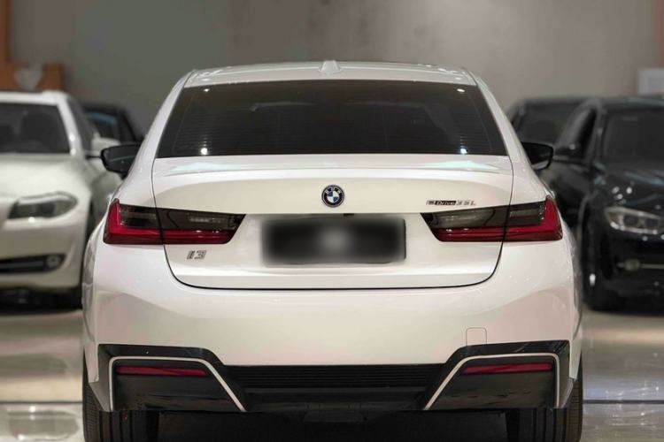 Used BMW i3 2022 eDrive 35 L Exterior 6