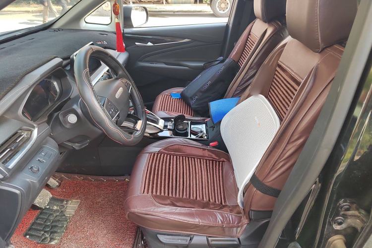 Used SAIC MAXUS G50 2022 1.5T Automatic Comfort Touring B