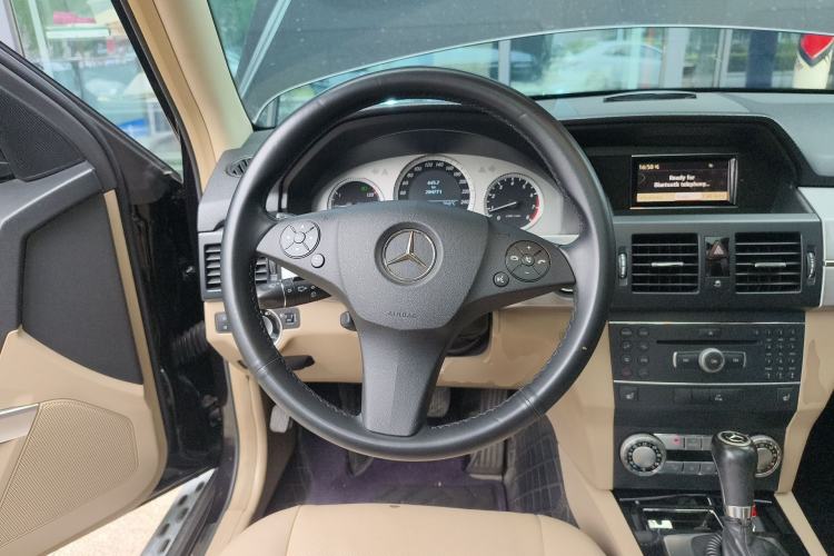 Used Mercedes-Benz GLK-Class 2012 GLK 300 4MATIC Fashion Model
