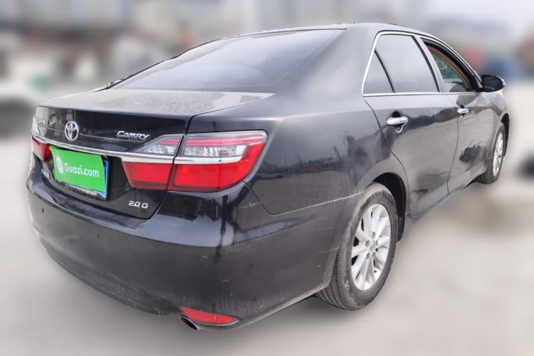 Used Toyota Camry 2015 2.0G Premier Edition
