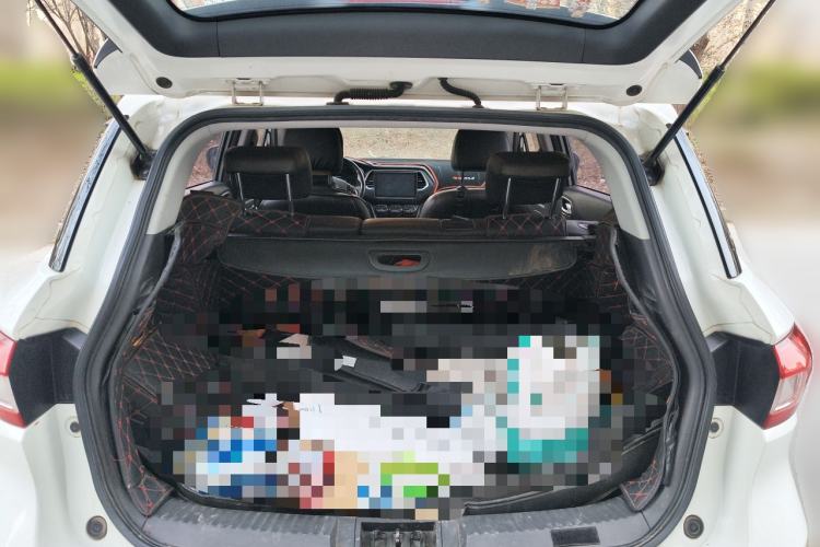 Used GAC Trumpchi GS4 2017 200T G-DCT Two-Wheel Drive Elite Edition Trunk