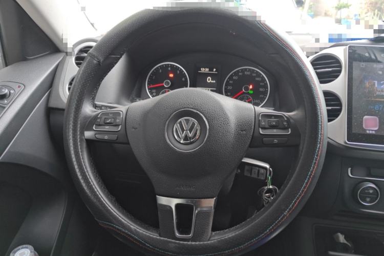 Used Volkswagen Tiguan 2015 1.8TSI Automatic Two-Wheel Drive Comfort Edition Steering Wheel